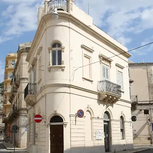 https://palazzo-leonardo.sicilyhotelsitaly.net