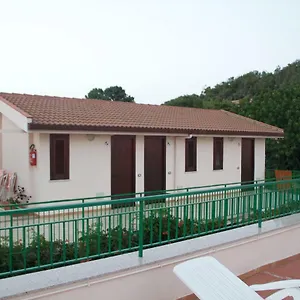 https://casa-petriera.sicilyhotelsitaly.net