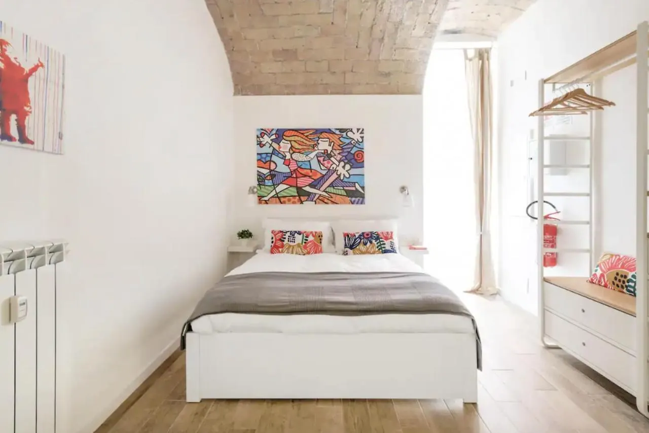 New-Big Honey Colosseum 4Bdr + 2Sofa Bed A/C 罗马